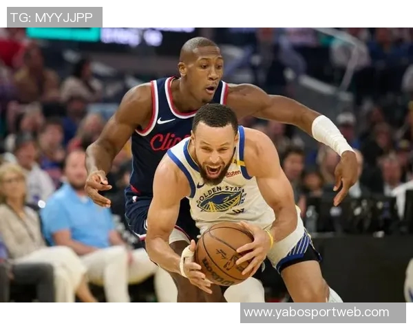 库珀表现出色却难救主单场21分4板1助仍遭球队失利 库珀表现出色却难救主单场21分4板1助仍遭球队失利