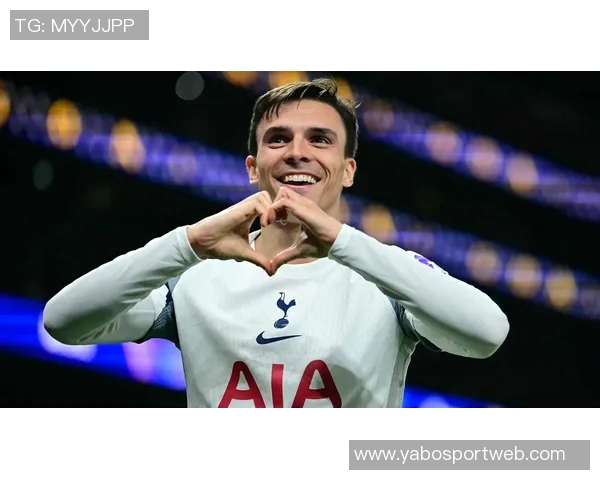 图片报评拜仁外租球员表现:帕利尼亚与努贝尔成主力佩雷茨遭遇挫折 图片报评拜仁外租球员表现:帕利尼亚与努贝尔成主力佩雷茨遭遇挫折