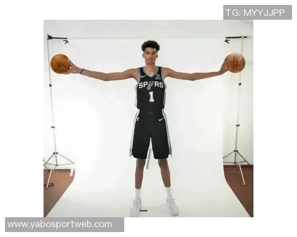 文班亚马:个人荣誉无所谓DPOY代表我为球队贡献力量 文班亚马:个人荣誉无所谓DPOY代表我为球队贡献力量